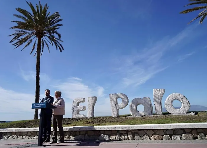 La Playa De El Palo